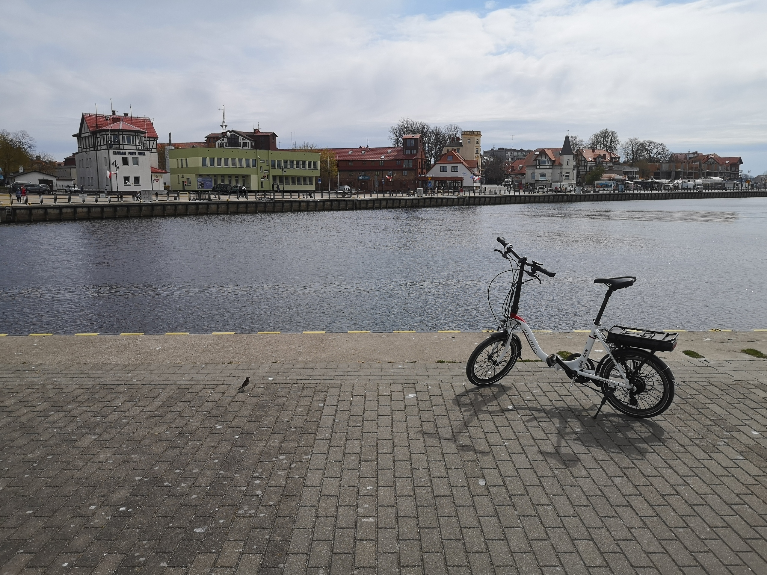 Featured image for S01E09 [Utracona prywatność] — Korzystne a konieczne
